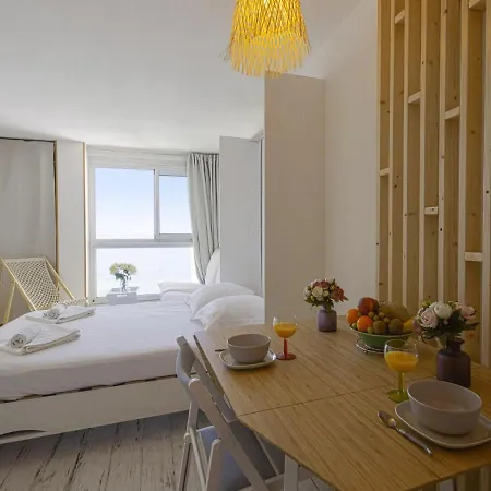 Superbe Studio Face A La Mer Acces Direct Plage Biarritz Exterior foto